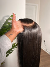 Load image into Gallery viewer, Straight Brazilian Mink Wig
